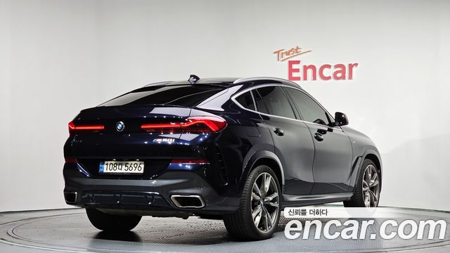 BMW X6 2021 — photo 2
