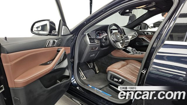 BMW X6 2021 — photo 10