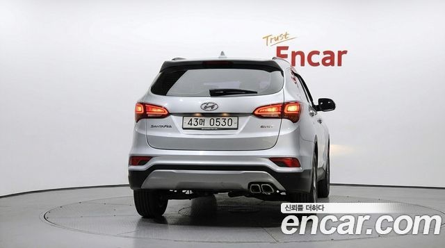 Hyundai Santafe 2016 — photo 4
