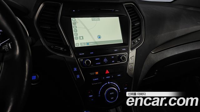 Hyundai Santafe 2016 — photo 15