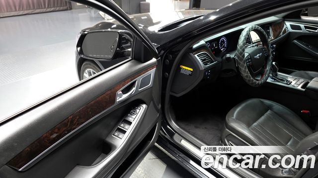 Hyundai Genesis 2016 — photo 13