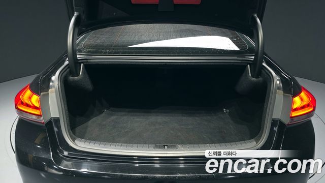 Hyundai Genesis 2016 — photo 34