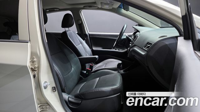 Kia morning 2014 — photo 16