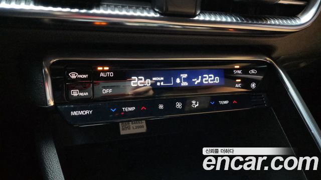 Kia K5 2023 — photo 25
