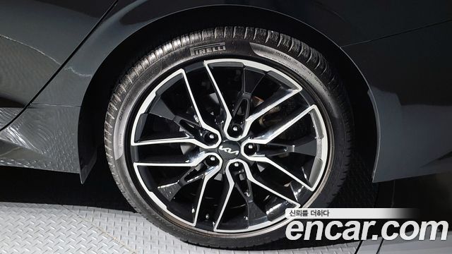 Kia K5 2023 — photo 7