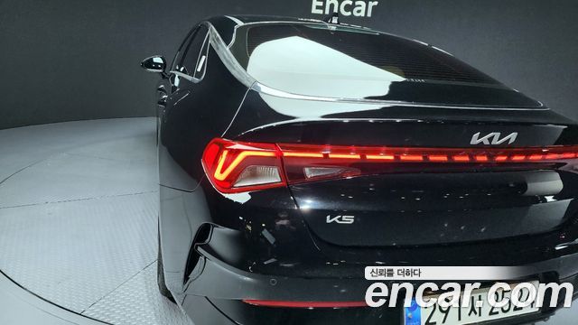 Kia K5 2023 — photo 9