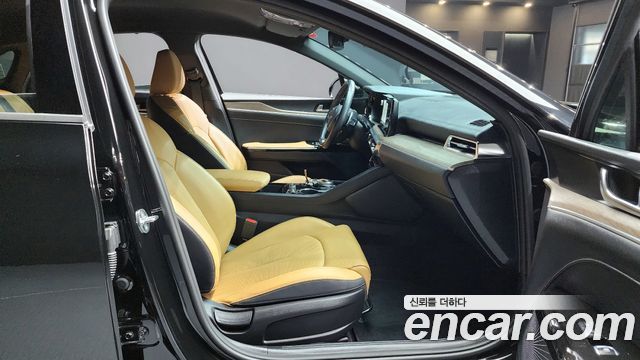 Kia K5 2023 — photo 16