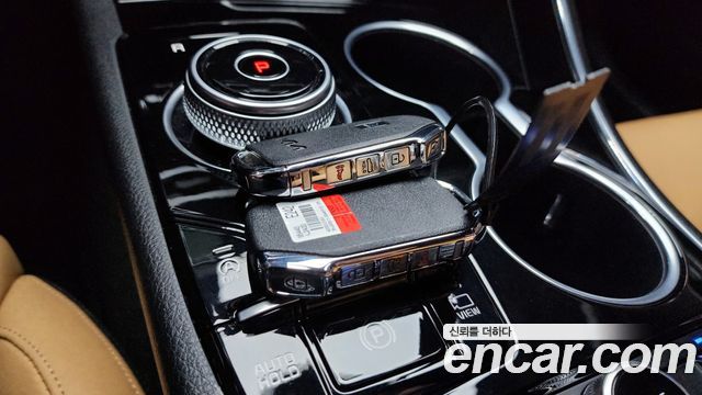 Kia K5 2023 — photo 28