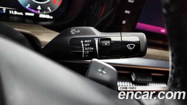 Kia K5 2023 — photo 29