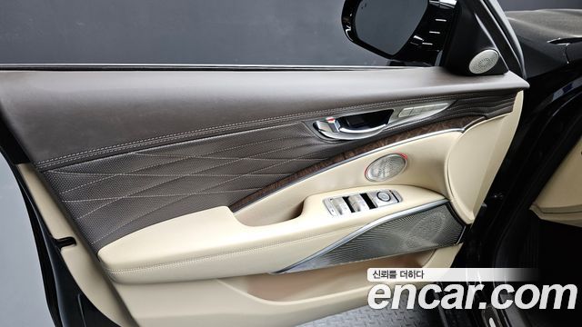Kia K9 2021 — photo 13