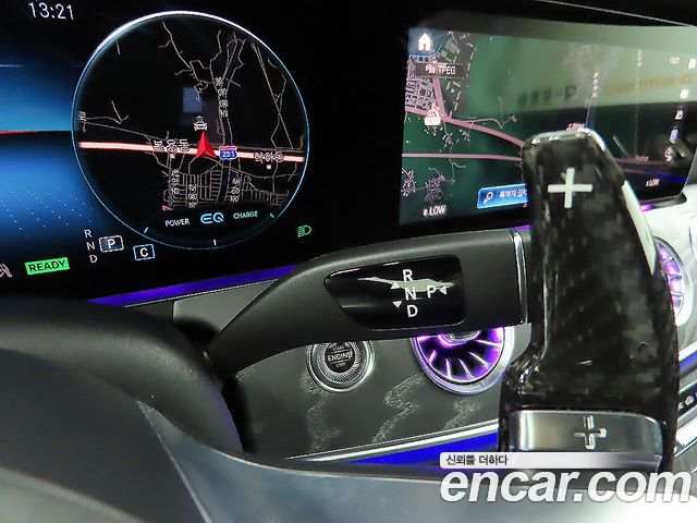 Mercedes-Benz E-Class 2021 — photo 13
