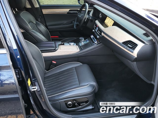 Genesis G90 2019 — photo 12