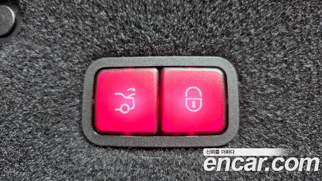 Mercedes-Benz S-Class 2018 — photo 26