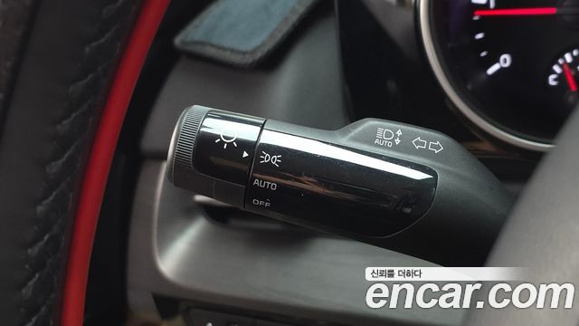 Kia Canival 2023 — photo 29