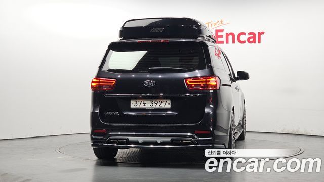 Kia Canival 2019 — photo 4