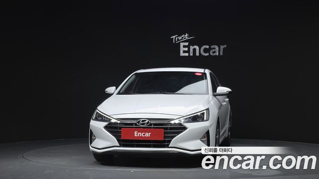Hyundai AVANTE 2019 — photo 3