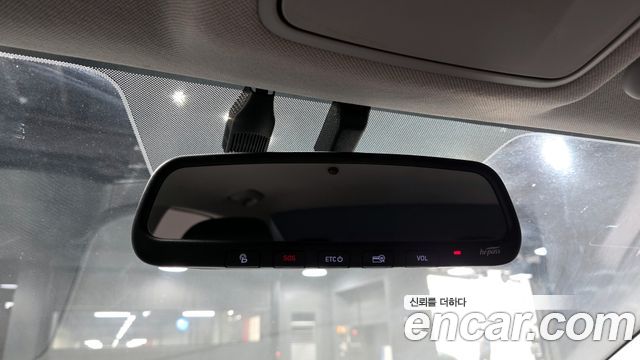 Hyundai AVANTE 2019 — photo 23