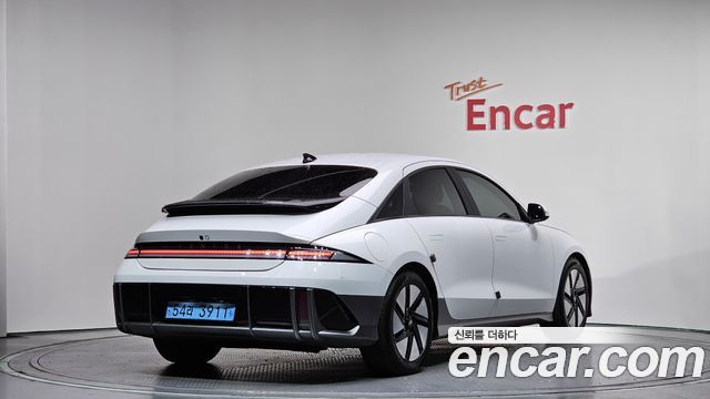 Hyundai Ioniq6 2023 — photo 2