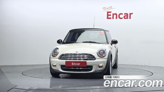 Mini Cooper 2011 — photo 3