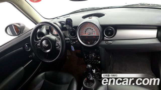 Mini Cooper 2011 — photo 7
