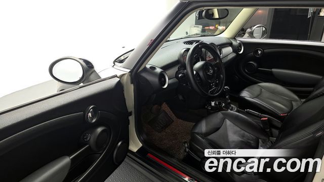 Mini Cooper 2011 — photo 10