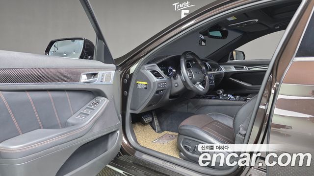 Genesis G80 2018 — photo 10