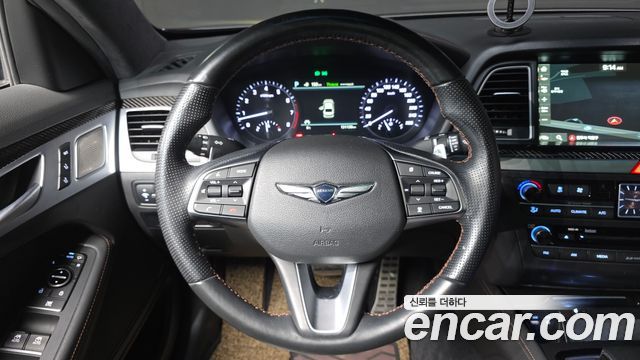 Genesis G80 2018 — photo 13