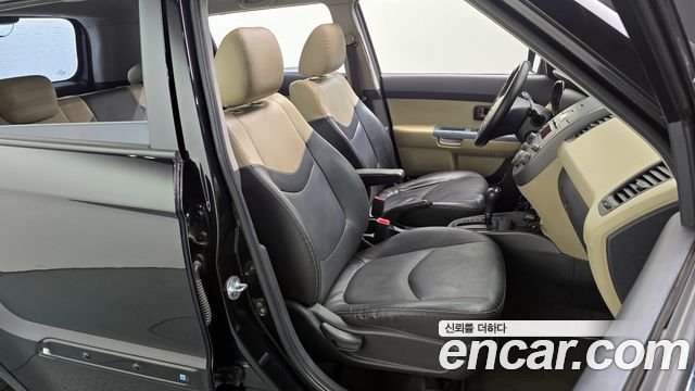 Kia Soul 2009 — photo 12