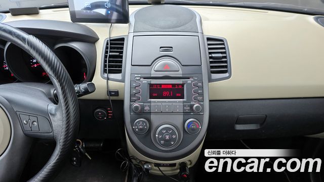 Kia Soul 2009 — photo 19