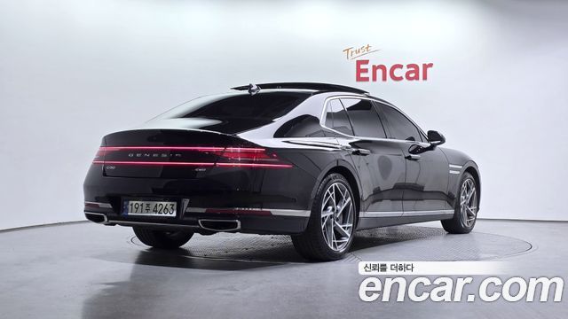 Genesis G90 2022 — photo 2