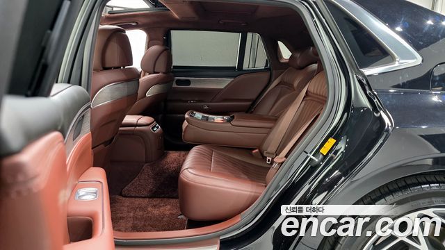 Genesis G90 2022 — photo 18