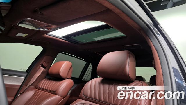 Genesis G90 2022 — photo 25