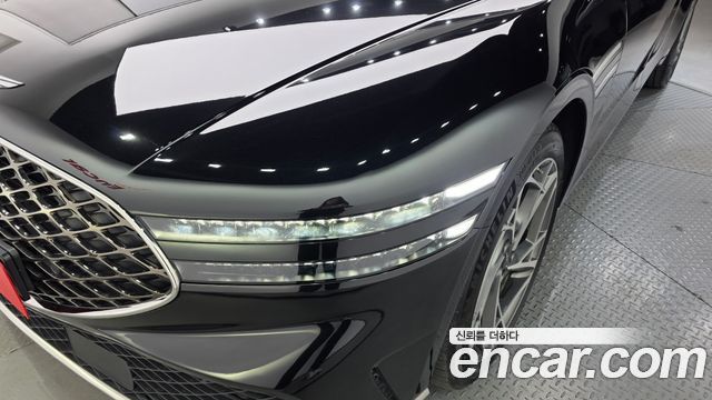 Genesis G90 2022 — photo 8