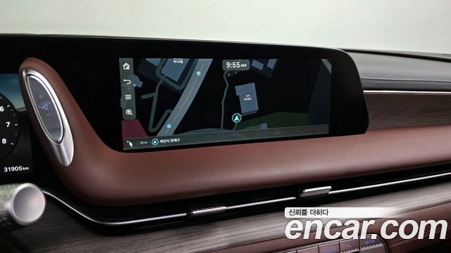 Genesis G90 2022 — photo 33