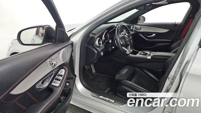 Mercedes-Benz C-Class 2018 — photo 10