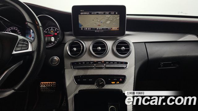 Mercedes-Benz C-Class 2018 — photo 13