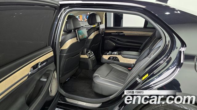 Genesis G90 2020 — photo 11
