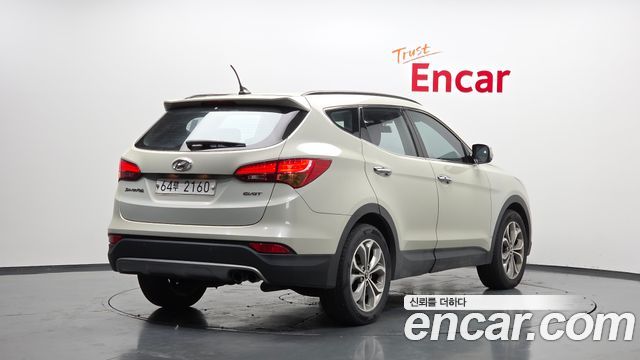 Hyundai Santafe 2014 — photo 2