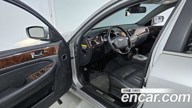 Hyundai Genesis 2009 — photo 10