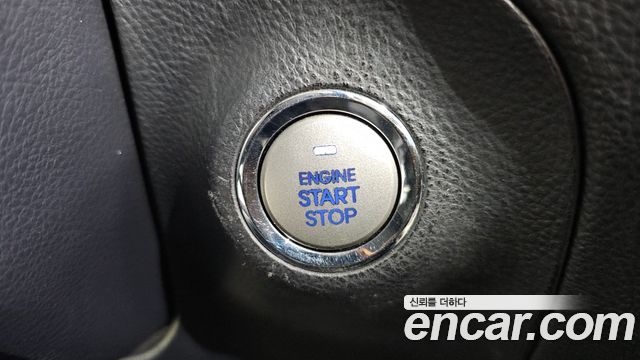 Hyundai Genesis 2009 — photo 18