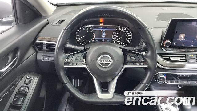 Nissan Altima 2019 — photo 19