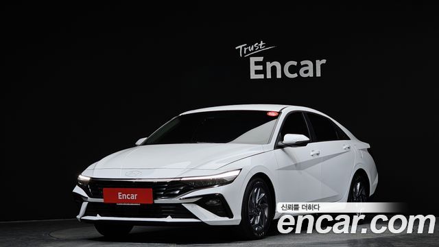 Hyundai AVANTE 2025 — photo 1