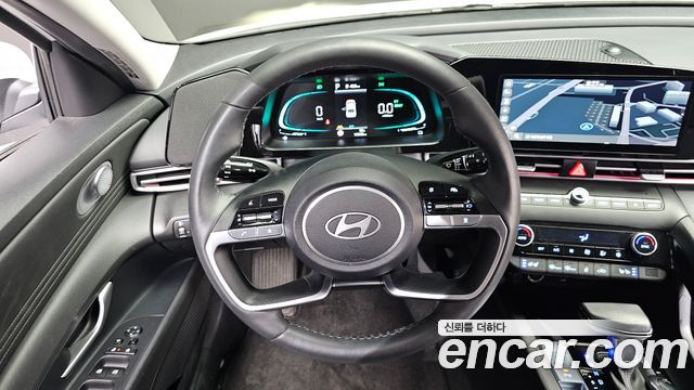 Hyundai AVANTE 2025 — photo 13