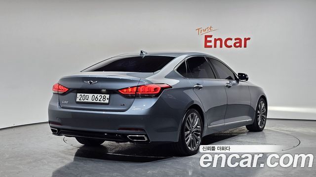 Genesis G80 2017 — photo 2