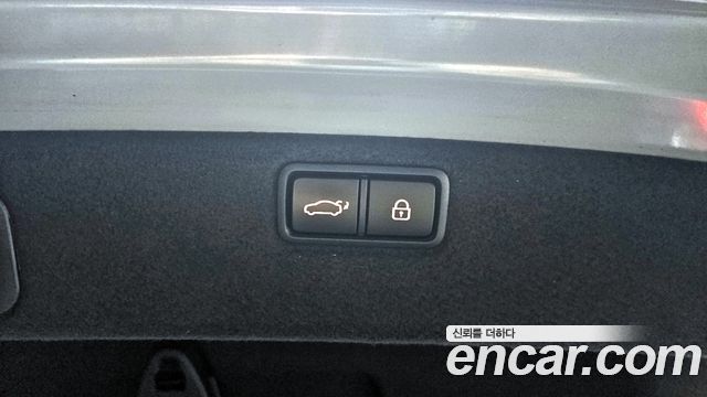 Genesis G80 2017 — photo 20