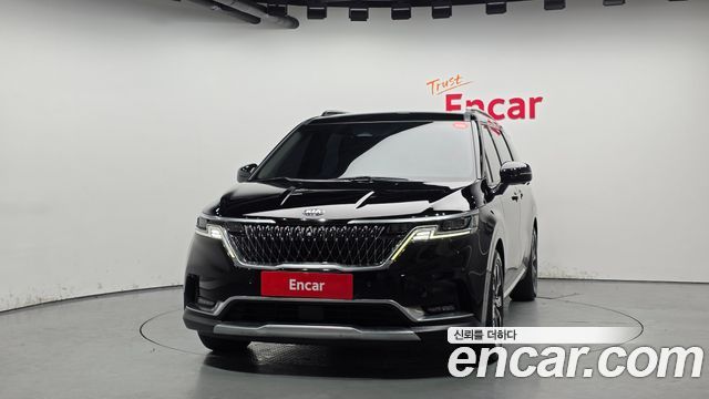Kia Canival 2021 — photo 3