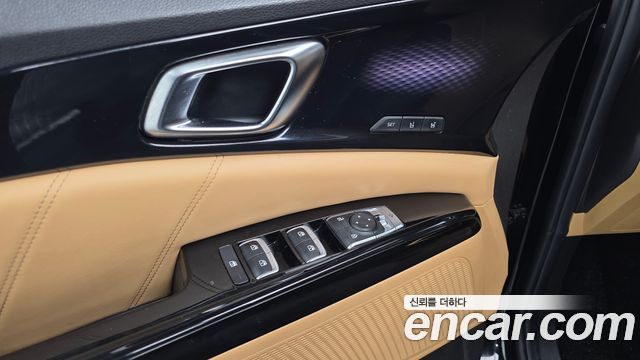 Kia Canival 2021 — photo 13