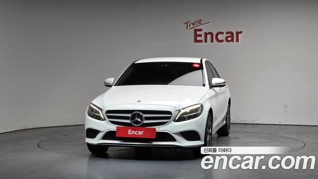 Mercedes-Benz C-Class 2020 — photo 3
