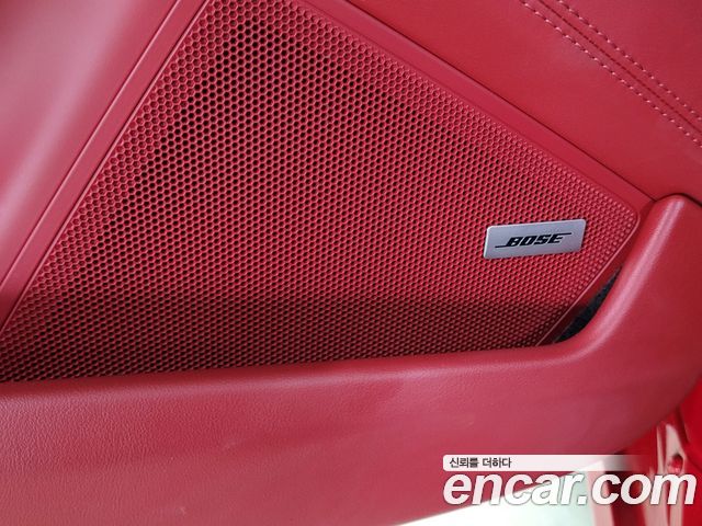 Porsche 911 2021 — photo 16