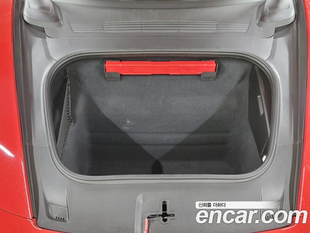 Porsche 911 2021 — photo 17